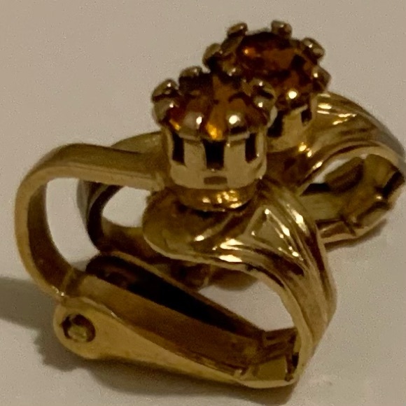 VINTAGE Topaz Color Stones
Clip On Gold Tone Earrings Jewelry Beautiful Clip On - Picture 13 of 16